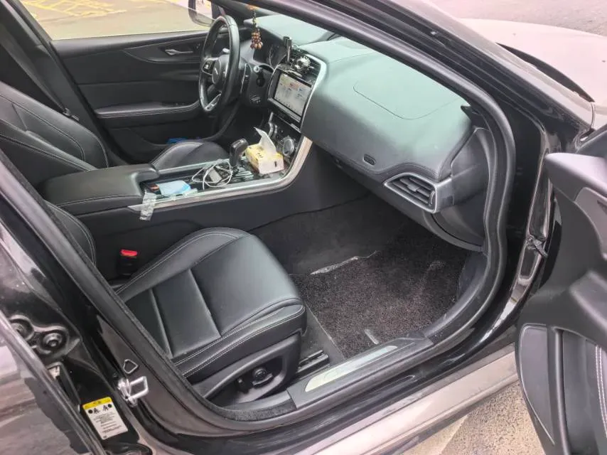 2020 Jaguar XEL 2.0T 200HP L4 8AT,autocango,china used car exporter,china ev exporter,chinese used car exporter,chinese used ev exporter