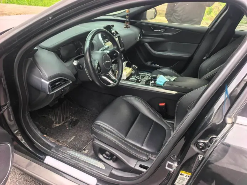 2020 Jaguar XEL 2.0T 200HP L4 8AT,autocango,china used car exporter,china ev exporter,chinese used car exporter,chinese used ev exporter