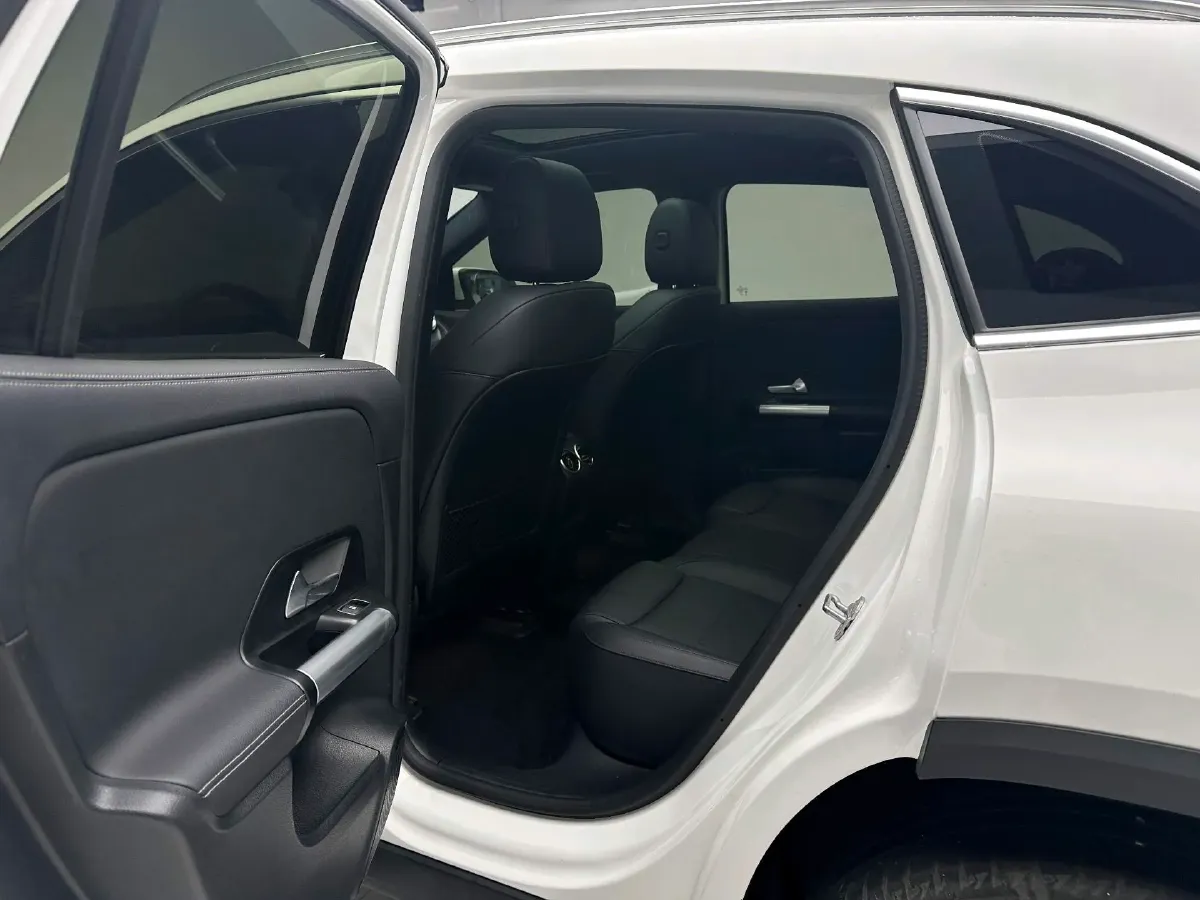 2022 Mercedes-Benz EQA Class BEV 73.5KWH,autocango,china used car exporter,china ev exporter,chinese used car exporter,chinese used ev exporter