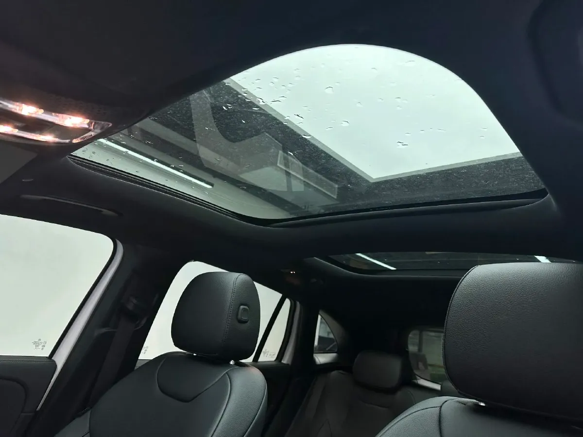 2022 Mercedes-Benz EQA Class BEV 73.5KWH,autocango,china used car exporter,china ev exporter,chinese used car exporter,chinese used ev exporter