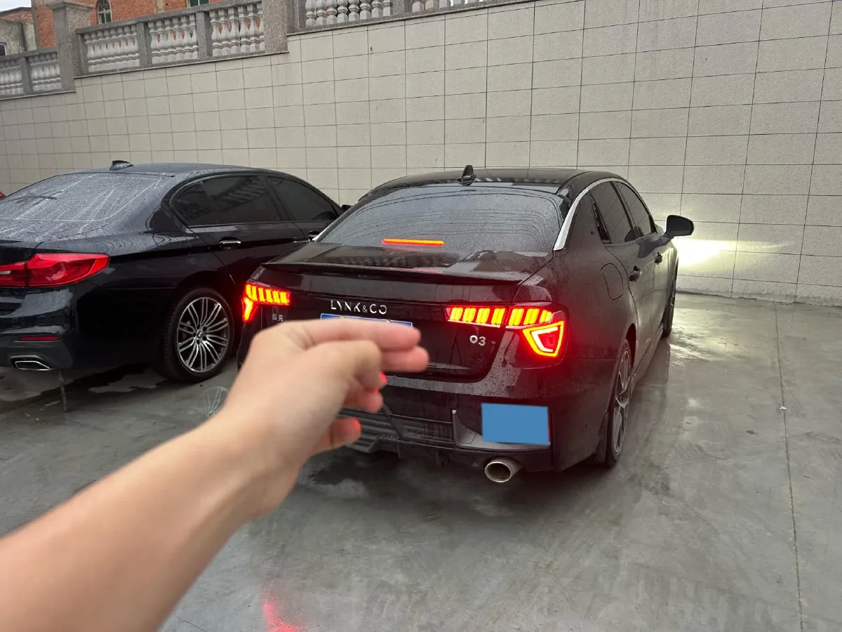 2022 LYNK&CO 03 2.0T 190HP L4 7DCT,autocango,china used car exporter,china ev exporter,chinese used car exporter,chinese used ev exporter