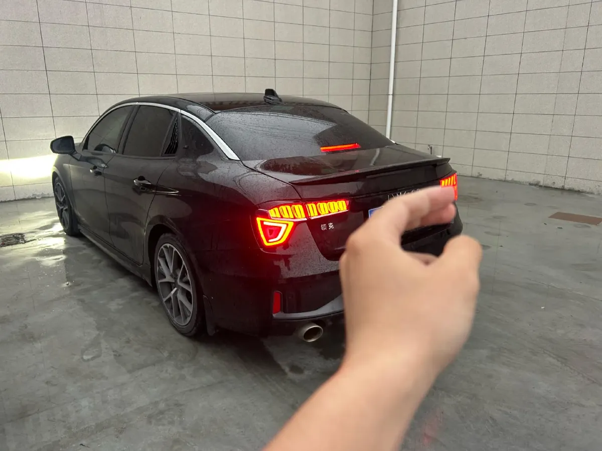 2022 LYNK&CO 03 2.0T 190HP L4 7DCT,autocango,china used car exporter,china ev exporter,chinese used car exporter,chinese used ev exporter