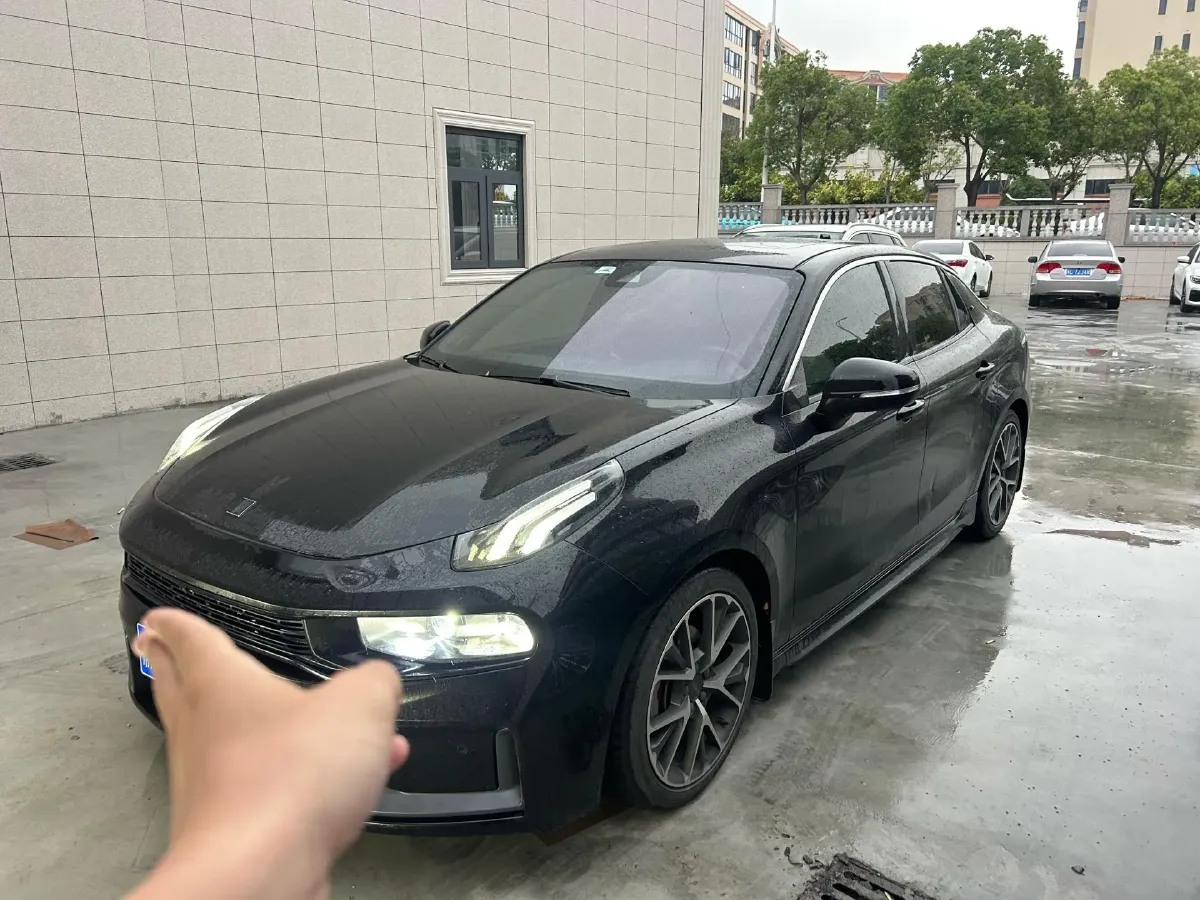 2022 LYNK&CO 03 2.0T 190HP L4 7DCT,autocango,china used car exporter,china ev exporter,chinese used car exporter,chinese used ev exporter