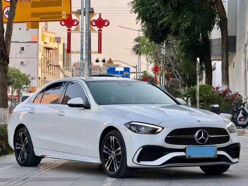2023 Mercedes-Benz C Class 2.0T 204HP L4 9AT PHEV 25.4KWH,autocango,china used car exporter,china ev exporter,chinese used car exporter,chinese used ev exporter