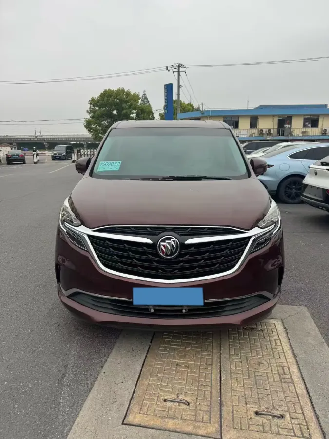2022 Buick GL8 2.0T 237HP L4 9AT,autocango,china used car exporter,china ev exporter,chinese used car exporter,chinese used ev exporter