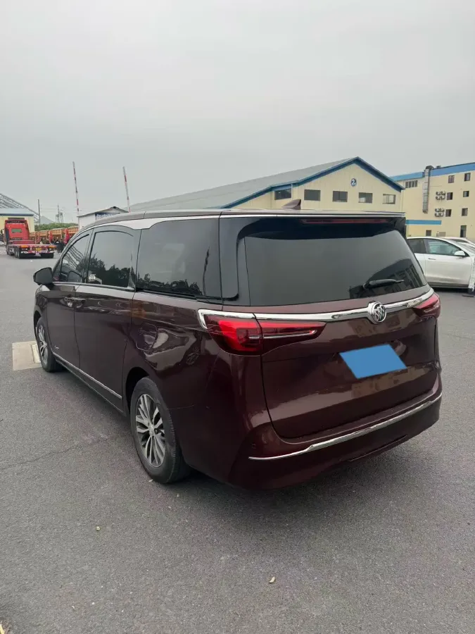 2022 Buick GL8 2.0T 237HP L4 9AT,autocango,china used car exporter,china ev exporter,chinese used car exporter,chinese used ev exporter