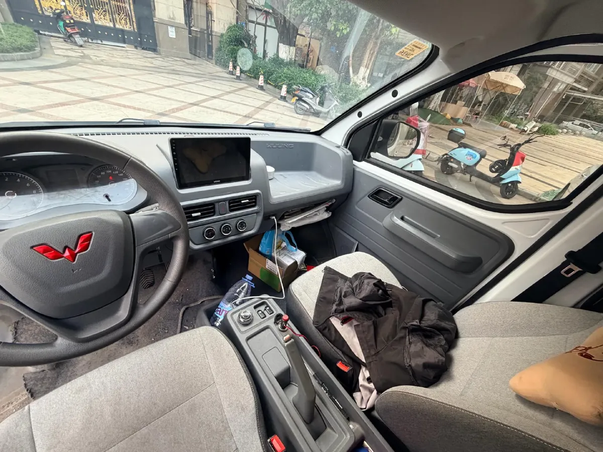 2024 WuLing YangGuang BEV 41.9KWH,autocango,china used car exporter,china ev exporter,chinese used car exporter,chinese used ev exporter