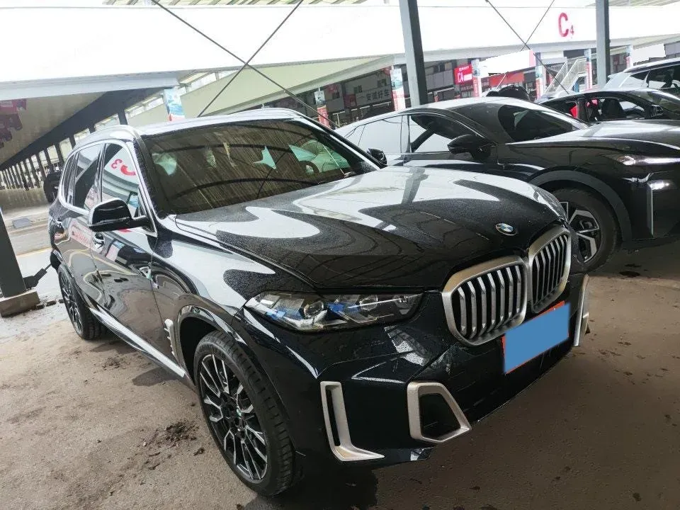 2023 BMW X5 3.0T 381HP L6 8AT,autocango,china used car exporter,china ev exporter,chinese used car exporter,chinese used ev exporter