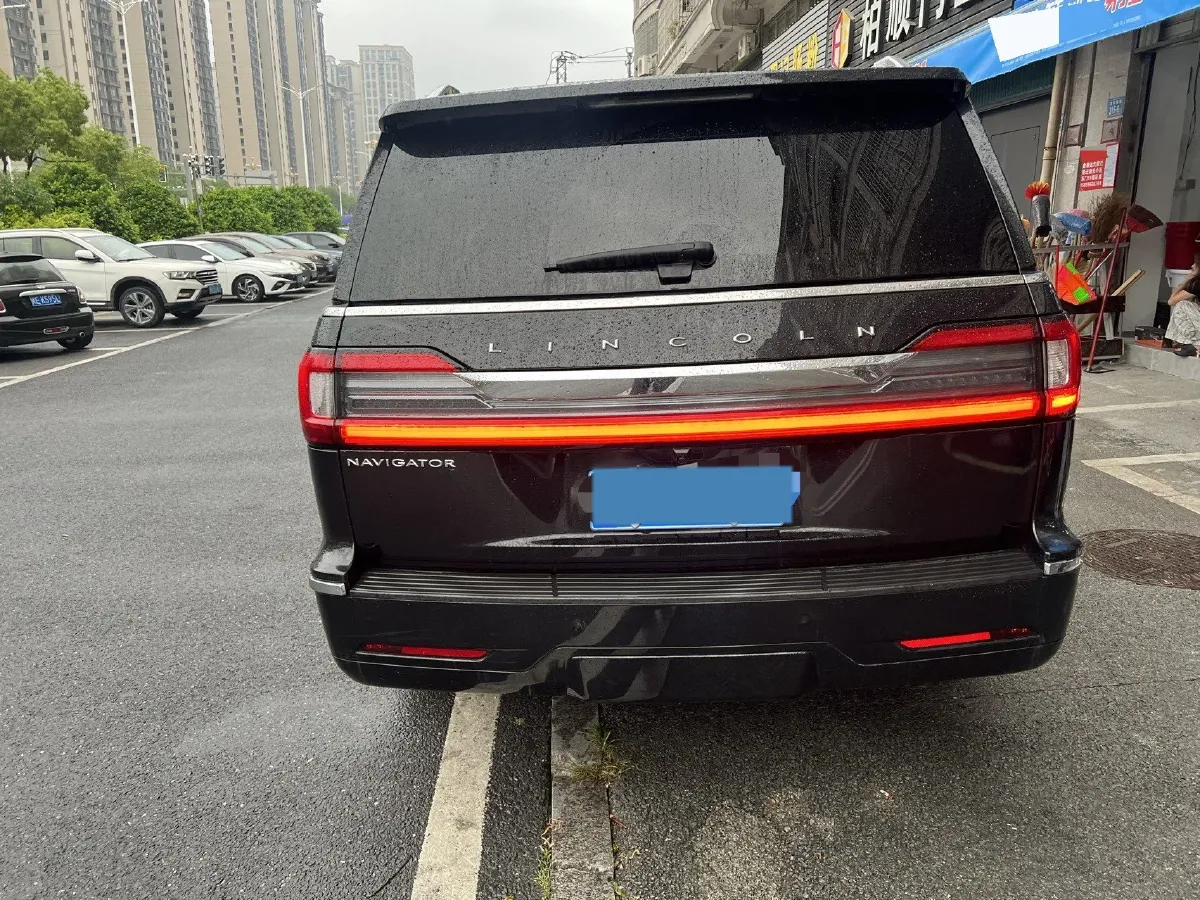 2020 Lincoln Navigator 3.5T 388HP V6 10AT,autocango,china used car exporter,china ev exporter,chinese used car exporter,chinese used ev exporter