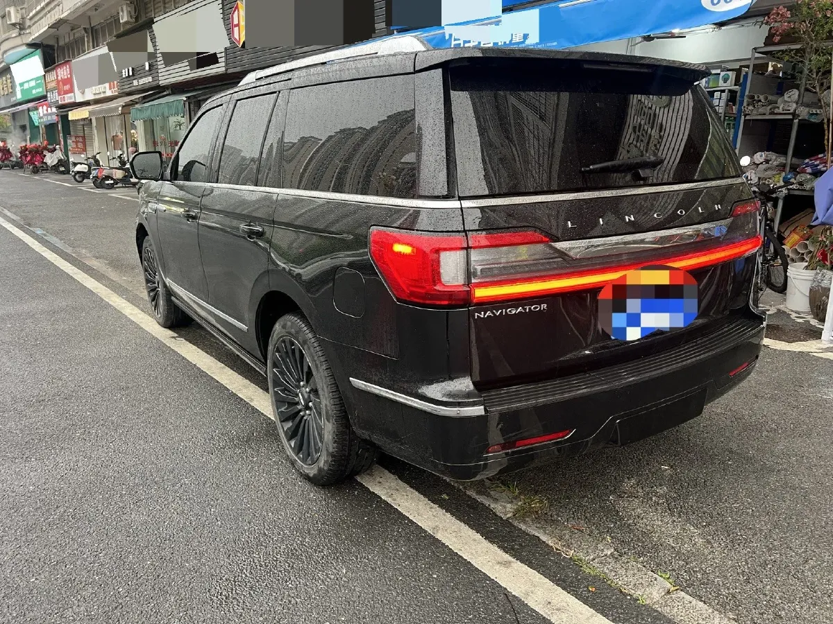 2020 Lincoln Navigator 3.5T 388HP V6 10AT,autocango,china used car exporter,china ev exporter,chinese used car exporter,chinese used ev exporter
