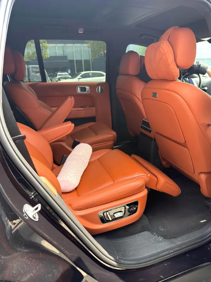 2022 Li L9 Range Extended 154HP REEV 42.6KWH,autocango,china used car exporter,china ev exporter,chinese used car exporter,chinese used ev exporter