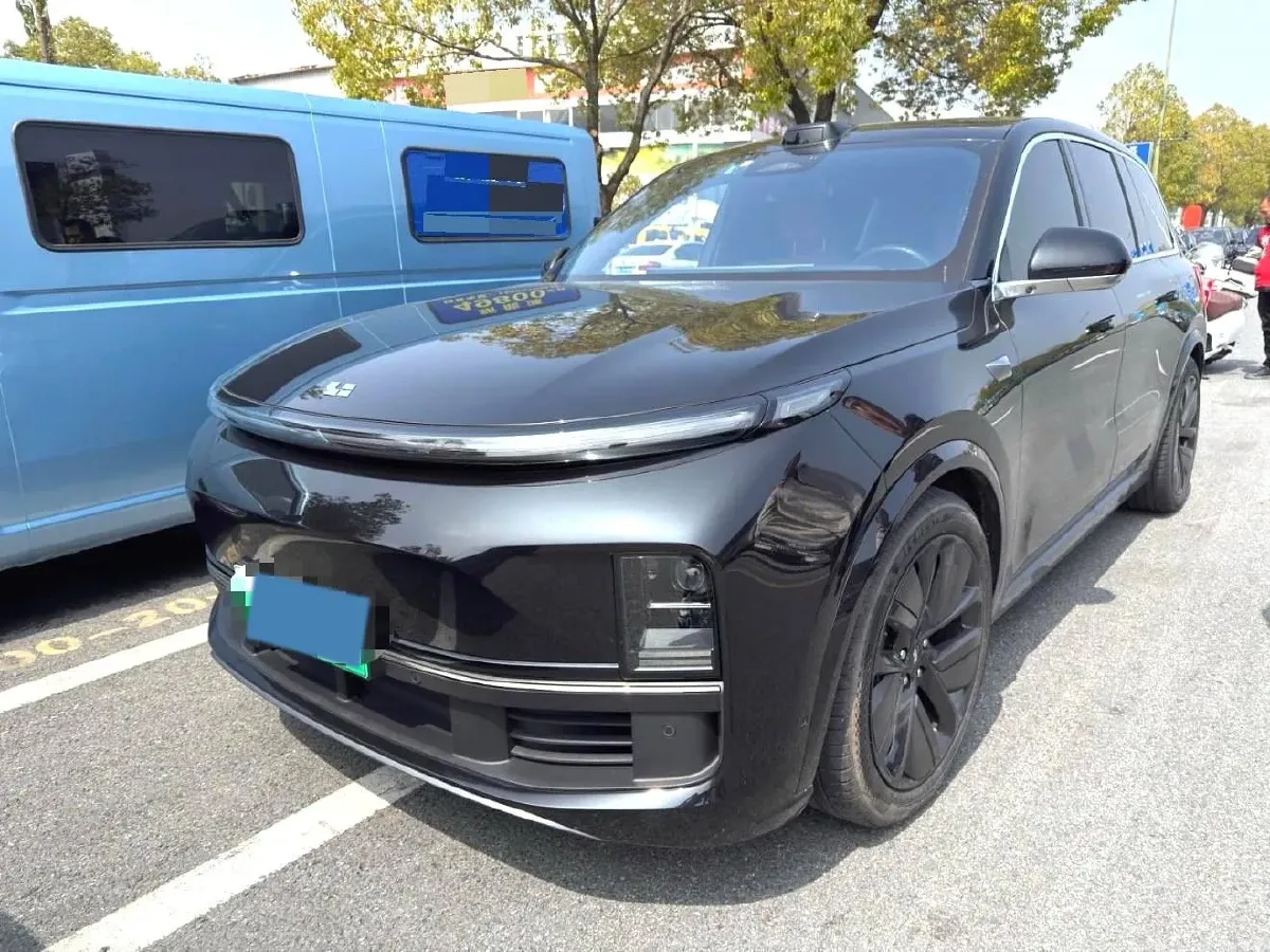 2022 Li L9 Range Extended 154HP REEV 42.6KWH,autocango,china used car exporter,china ev exporter,chinese used car exporter,chinese used ev exporter