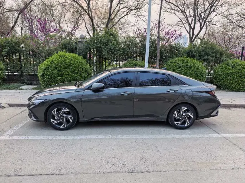 2023 Hyundai Elantra 1.5L 115HP L4 CVT,autocango,china used car exporter,china ev exporter,chinese used car exporter,chinese used ev exporter