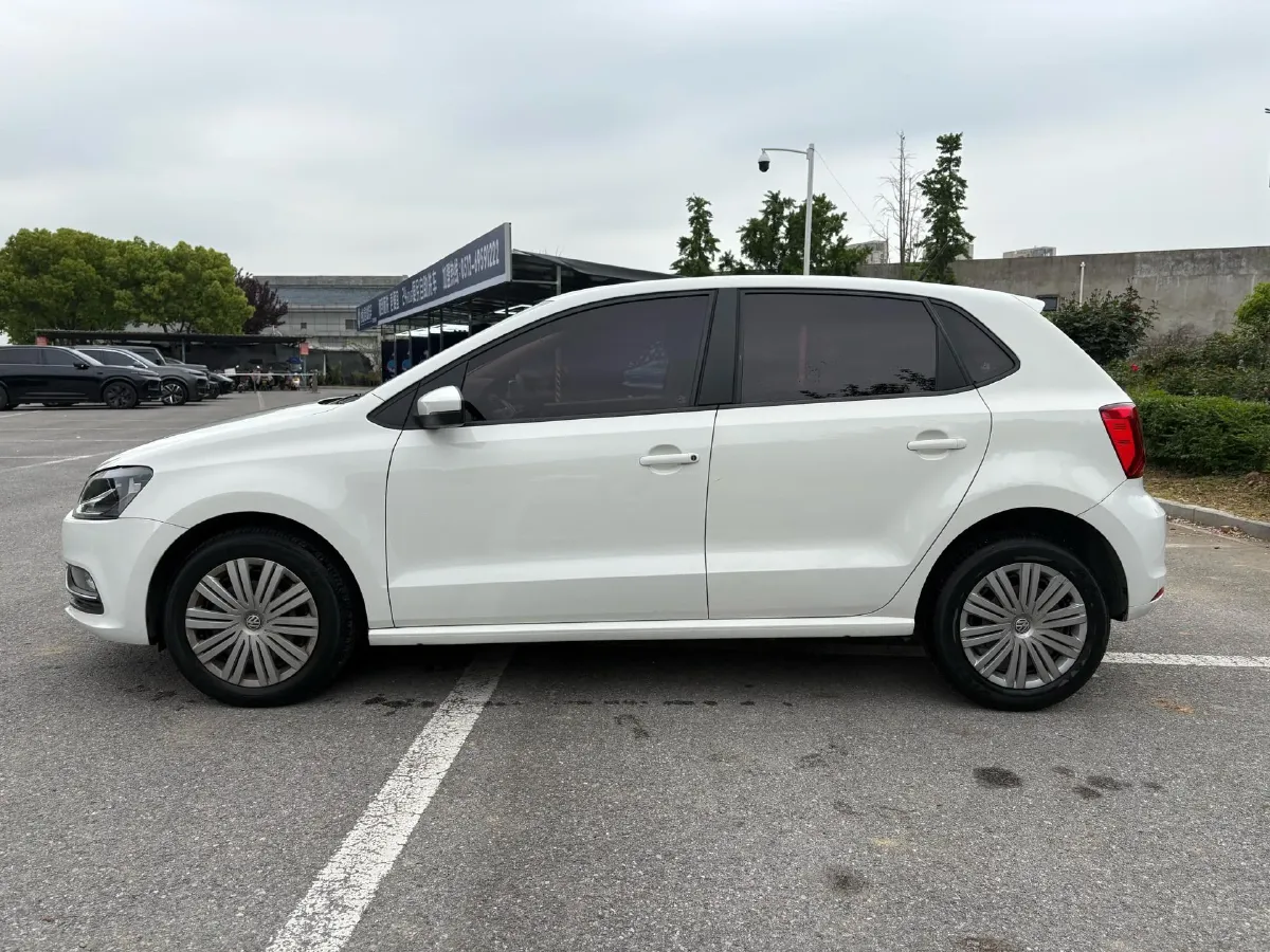 2016 Volkswagen Polo 1.6L 110HP L4 6AT,autocango,china used car exporter,china ev exporter,chinese used car exporter,chinese used ev exporter