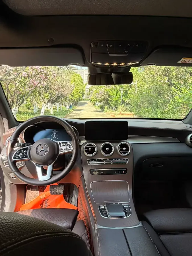 2022 Mercedes-Benz GLC Class 2.0T 258HP L4 9AT,autocango,china used car exporter,china ev exporter,chinese used car exporter,chinese used ev exporter