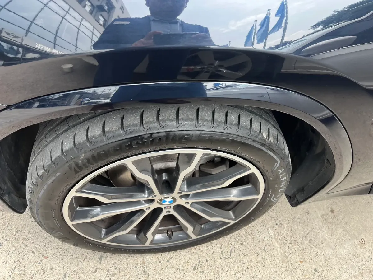 2023 BMW X3 2.0T 245HP L4 8AT,autocango,china used car exporter,china ev exporter,chinese used car exporter,chinese used ev exporter