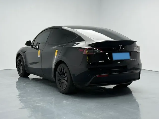 2022 Tesla Model Y BEV 60KWH,autocango,china used car exporter,china ev exporter,chinese used car exporter,chinese used ev exporter