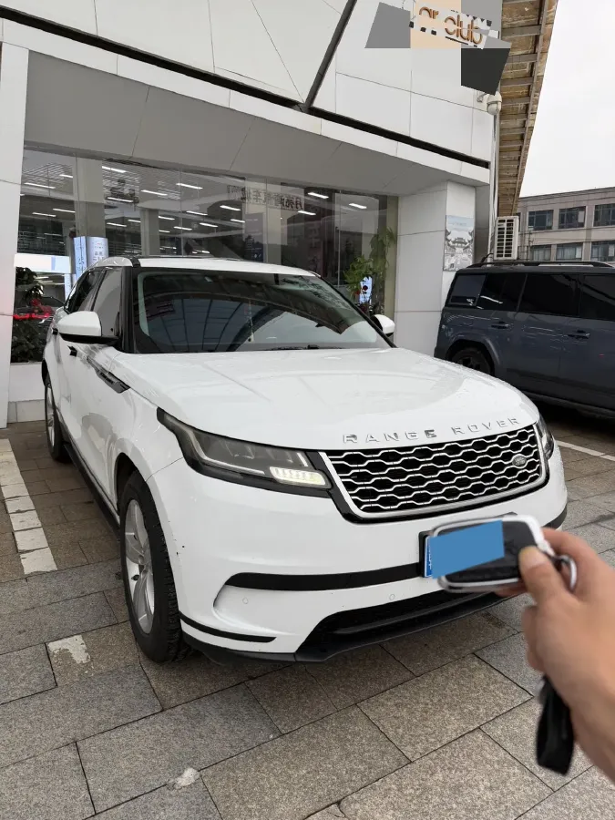2020 Land Rover Range Rover Velar 2.0T 250HP L4 8AT,autocango,china used car exporter,china ev exporter,chinese used car exporter,chinese used ev exporter