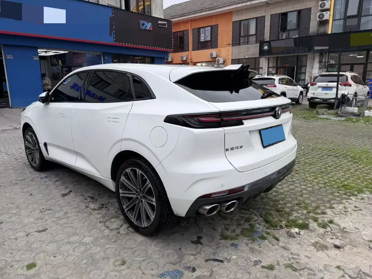 2021 ChangAn UNI-K 2.0T 233HP L4 8AT,autocango,china used car exporter,china ev exporter,chinese used car exporter,chinese used ev exporter