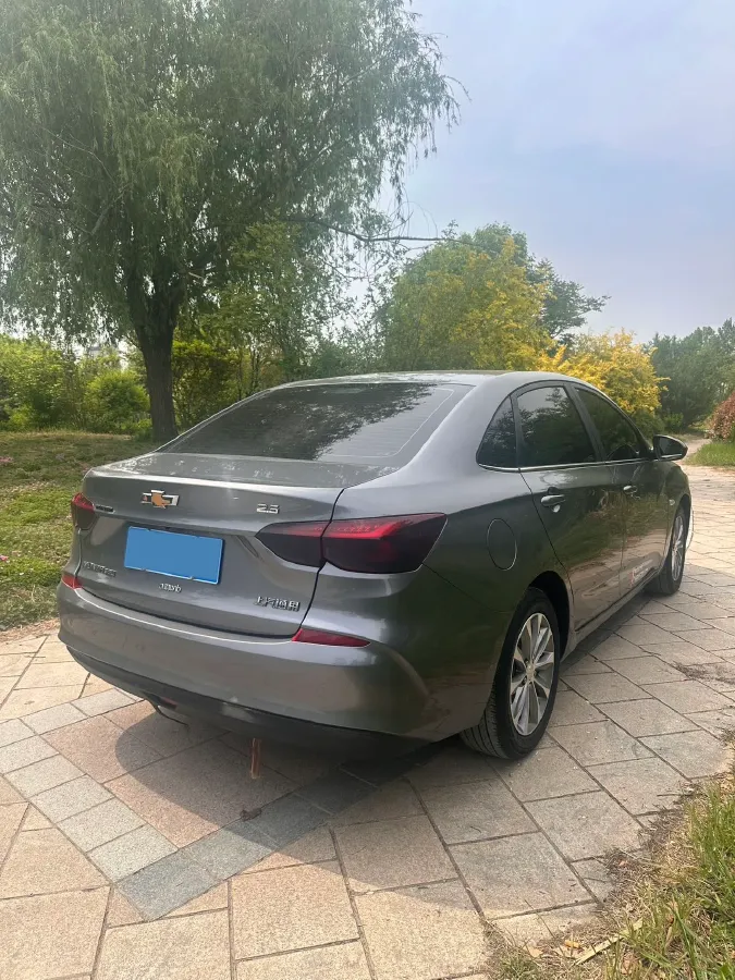 2021 Chevrolet Monza 1.5L 113HP L4 6AT,autocango,china used car exporter,china ev exporter,chinese used car exporter,chinese used ev exporter
