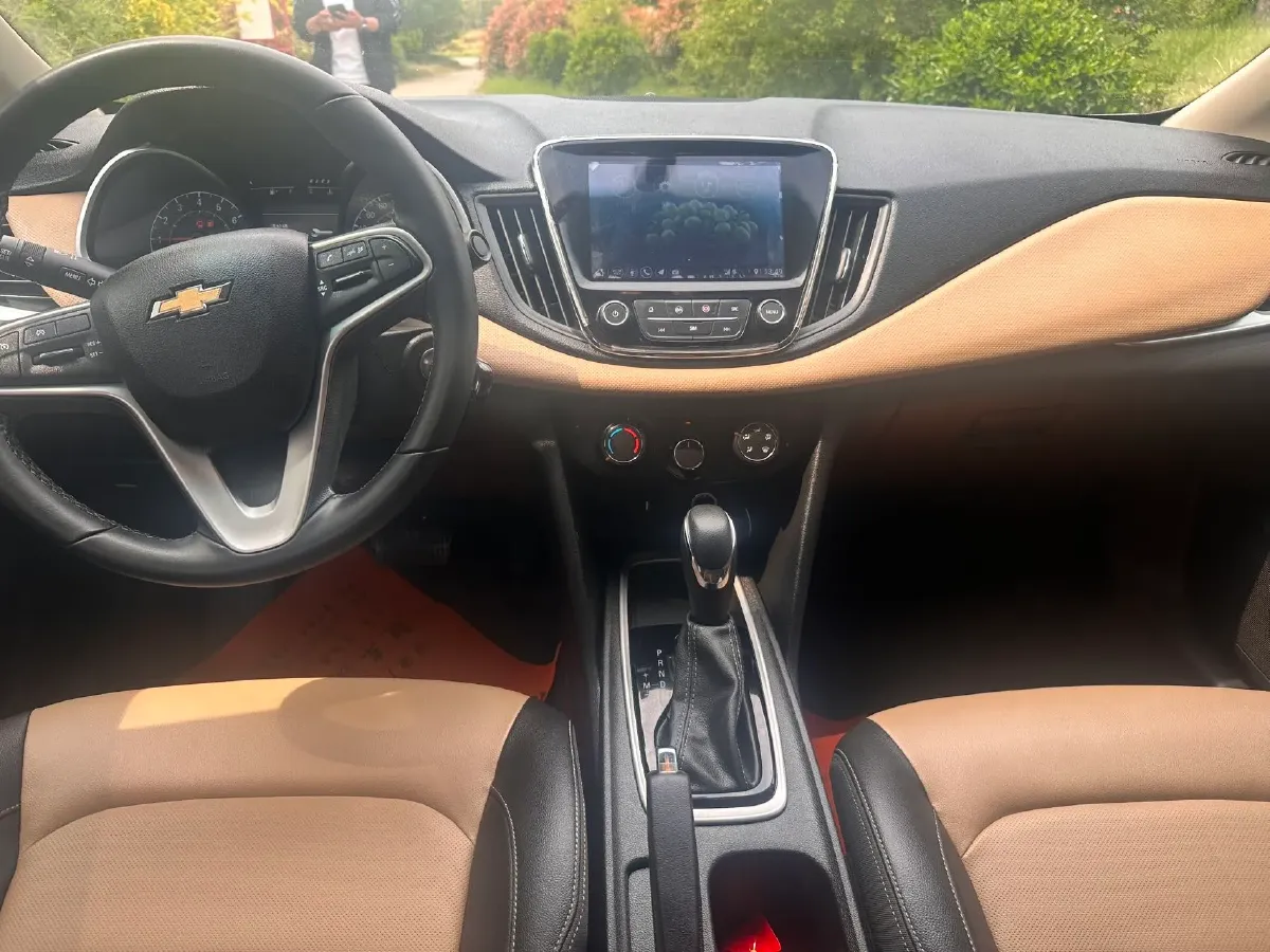 2021 Chevrolet Monza 1.5L 113HP L4 6AT,autocango,china used car exporter,china ev exporter,chinese used car exporter,chinese used ev exporter