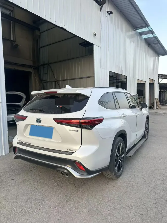 2022 Toyota Crown Kluger 2.5L 192HP L4 E-CVT Hybrid,autocango,china used car exporter,china ev exporter,chinese used car exporter,chinese used ev exporter