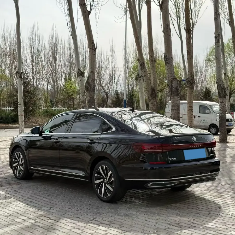 2023 Volkswagen Passat 2.0T 186HP L4 7DCT,autocango,china used car exporter,china ev exporter,chinese used car exporter,chinese used ev exporter