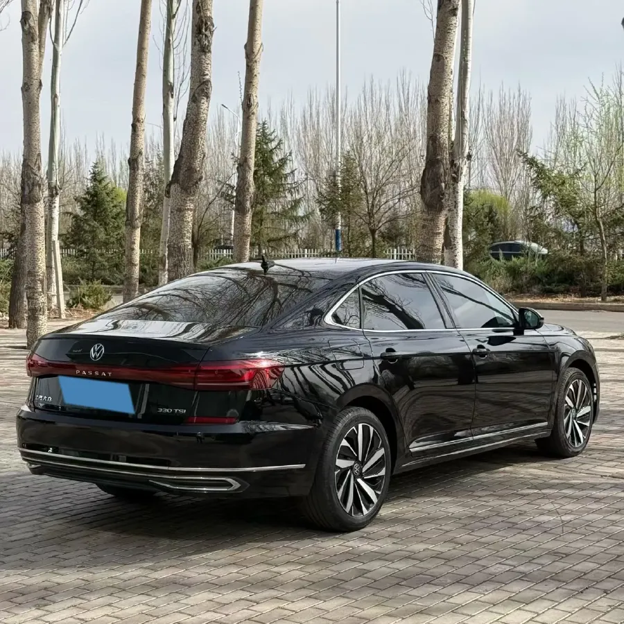 2023 Volkswagen Passat 2.0T 186HP L4 7DCT,autocango,china used car exporter,china ev exporter,chinese used car exporter,chinese used ev exporter