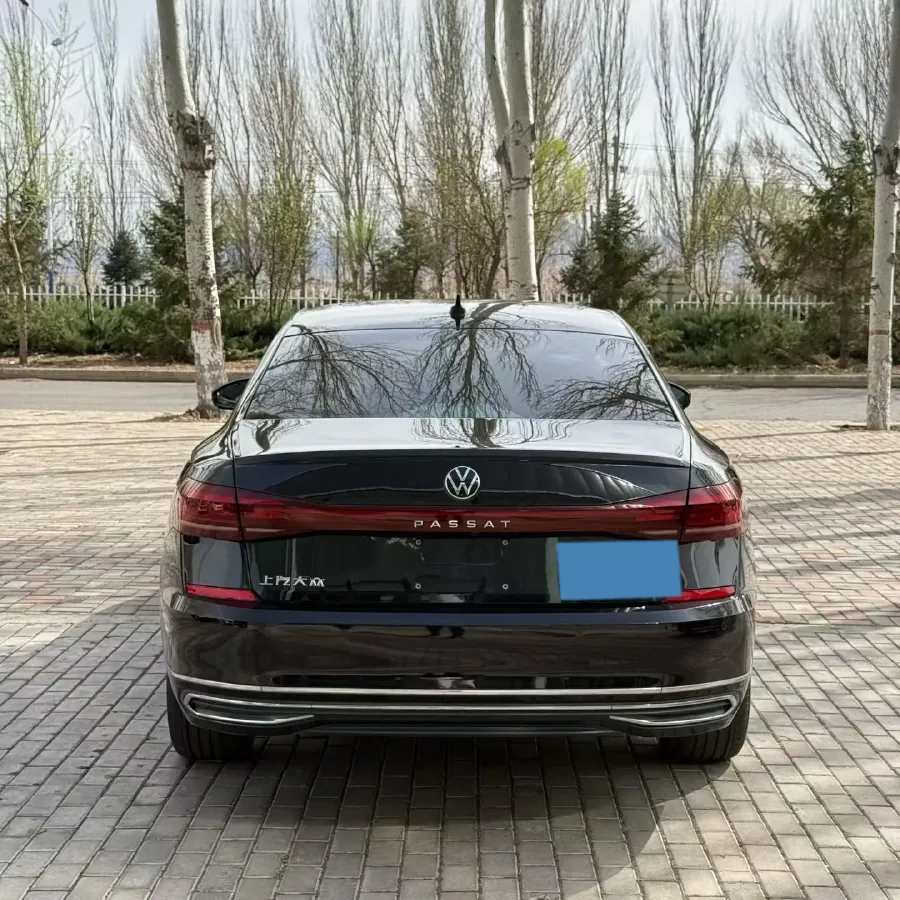 2023 Volkswagen Passat 2.0T 186HP L4 7DCT,autocango,china used car exporter,china ev exporter,chinese used car exporter,chinese used ev exporter