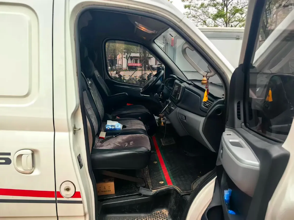 2023 MAXUS Interstellar 2.0T 143HP L4 6MT,autocango,china used car exporter,china ev exporter,chinese used car exporter,chinese used ev exporter