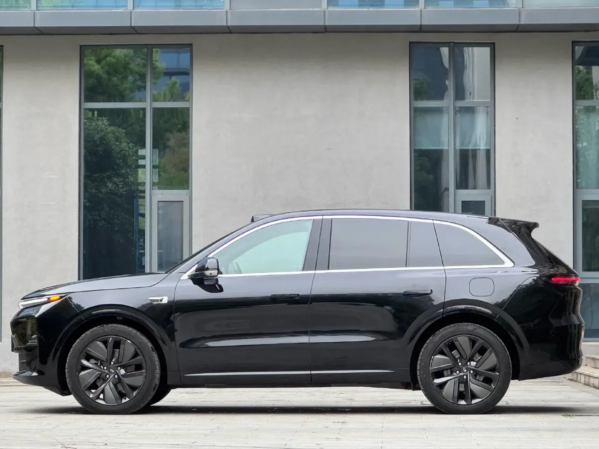 2024 Li L6 Range Extended 154HP L4 REEV 36.8KWH,autocango,china used car exporter,china ev exporter,chinese used car exporter,chinese used ev exporter