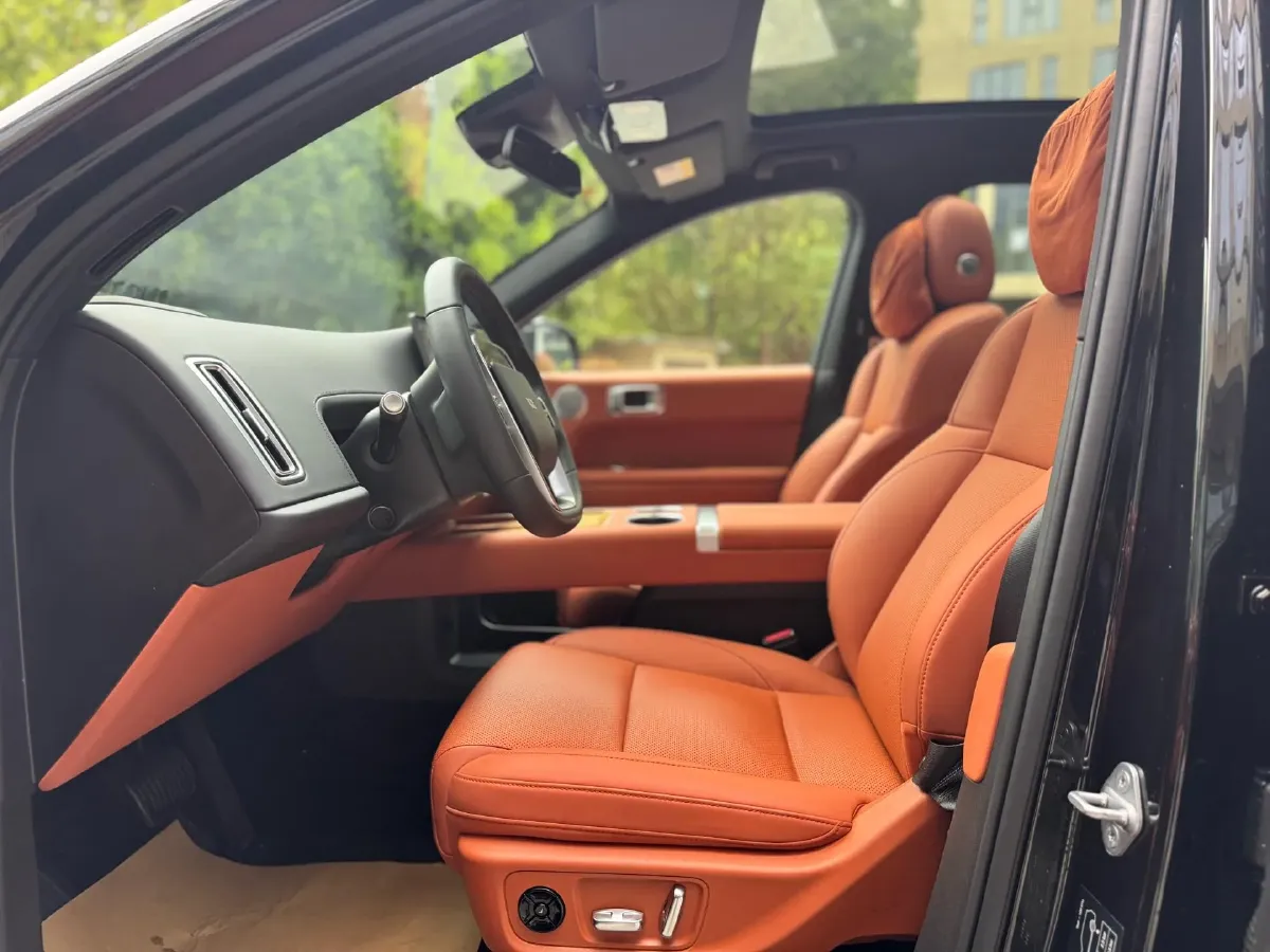 2024 Li L6 Range Extended 154HP L4 REEV 36.8KWH,autocango,china used car exporter,china ev exporter,chinese used car exporter,chinese used ev exporter