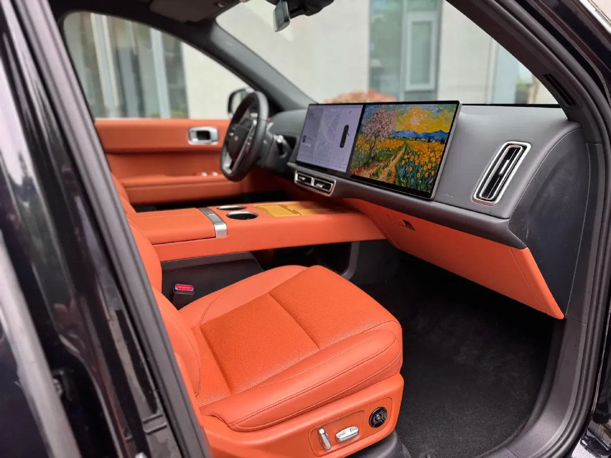 2024 Li L6 Range Extended 154HP L4 REEV 36.8KWH,autocango,china used car exporter,china ev exporter,chinese used car exporter,chinese used ev exporter