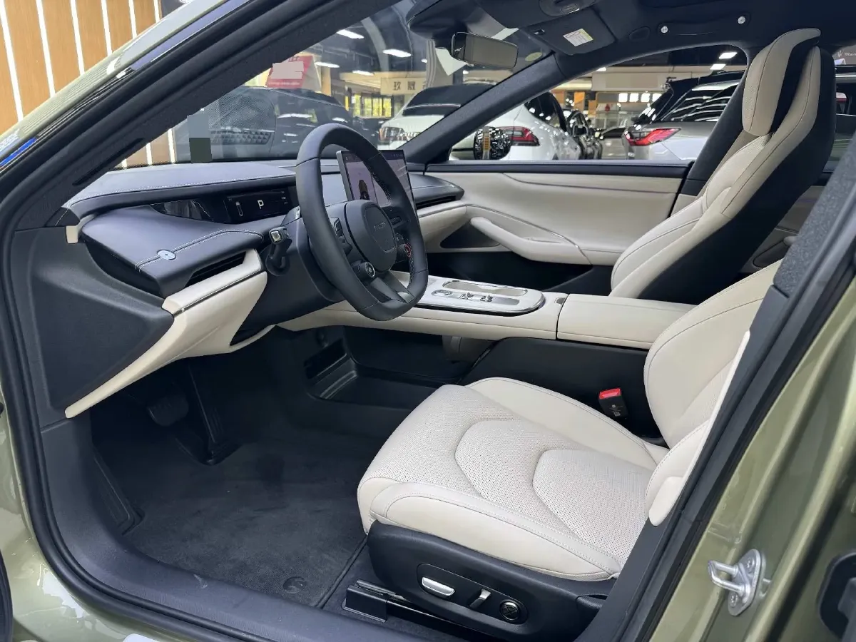 2024 MI SU7 BEV 73.6KWH,autocango,china used car exporter,china ev exporter,chinese used car exporter,chinese used ev exporter