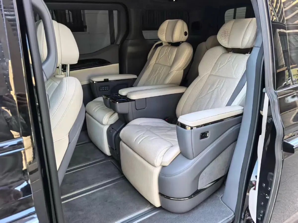 2024 Zeekr 009 BEV 108KWH,autocango,china used car exporter,china ev exporter,chinese used car exporter,chinese used ev exporter