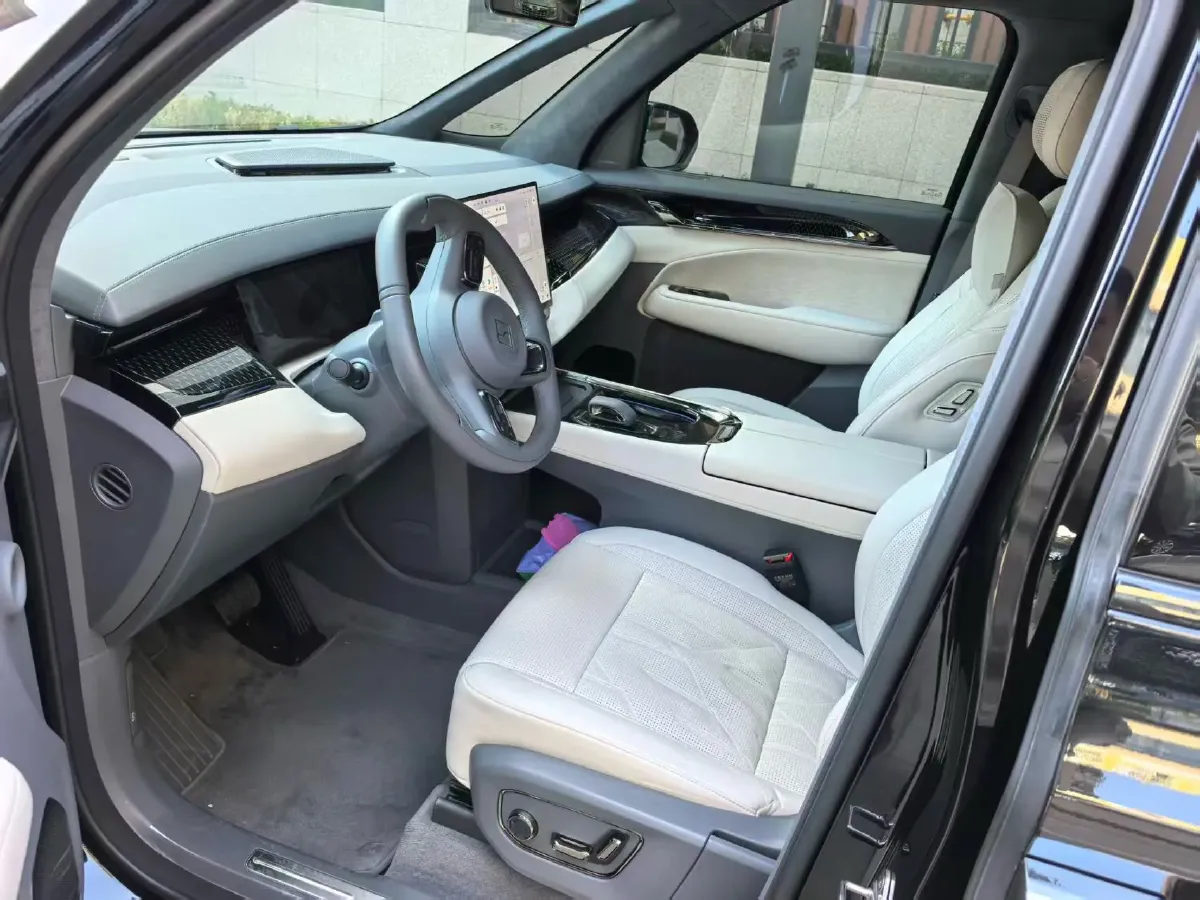 2024 Zeekr 009 BEV 108KWH,autocango,china used car exporter,china ev exporter,chinese used car exporter,chinese used ev exporter