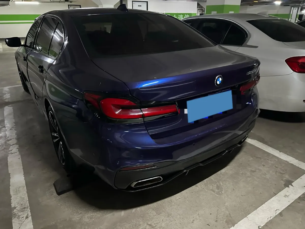 2020 BMW 5 Series 2.0T 252HP L4 8AT,autocango,china used car exporter,china ev exporter,chinese used car exporter,chinese used ev exporter