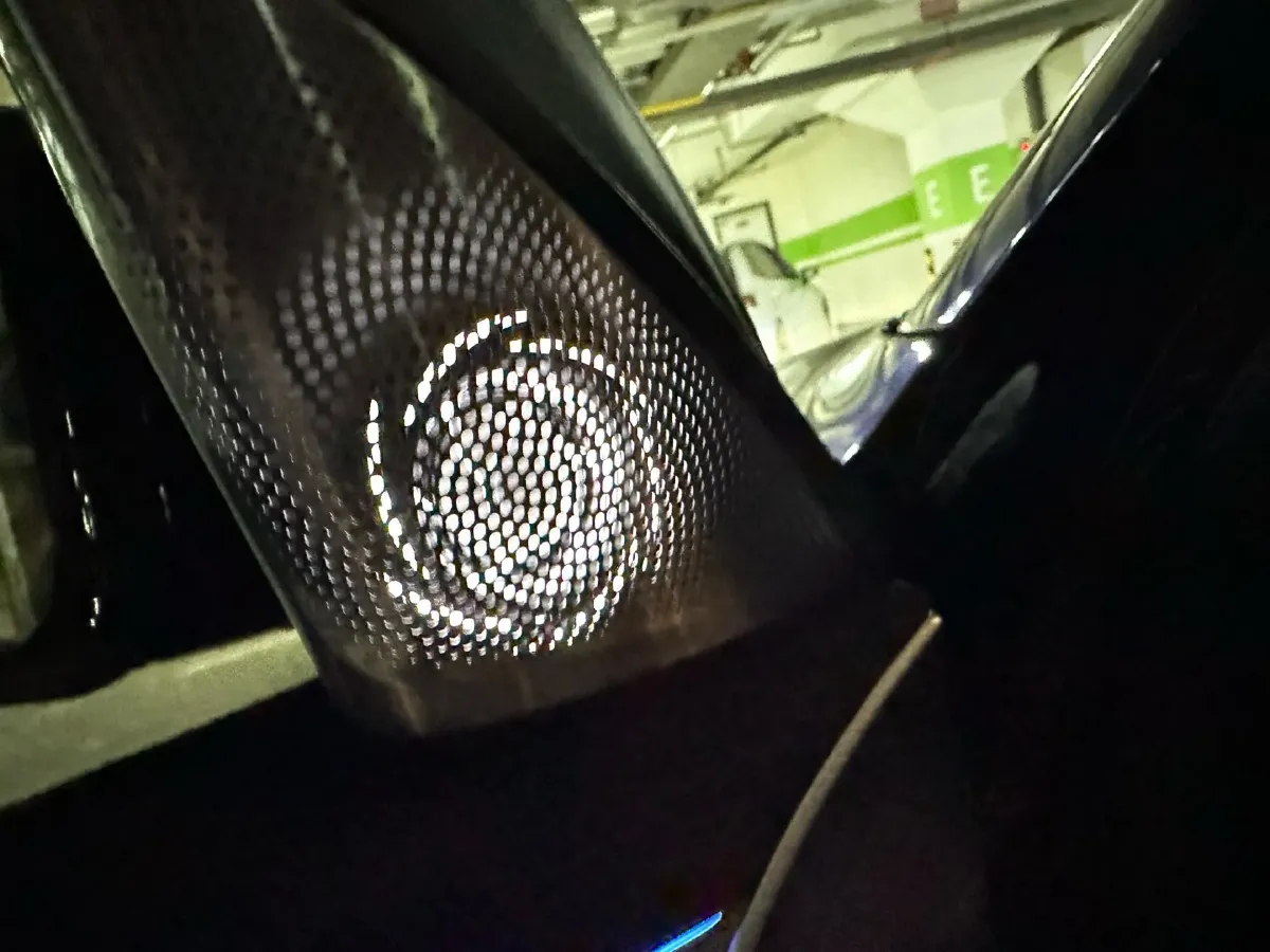 2020 BMW 5 Series 2.0T 252HP L4 8AT,autocango,china used car exporter,china ev exporter,chinese used car exporter,chinese used ev exporter