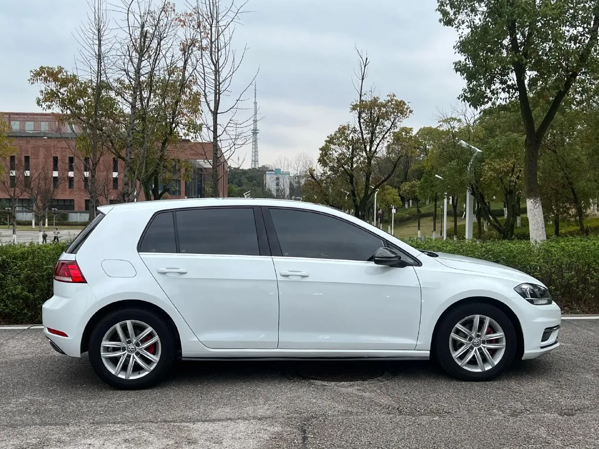 2018 Volkswagen Golf 1.4T 131HP L4 7DCT,autocango,china used car exporter,china ev exporter,chinese used car exporter,chinese used ev exporter