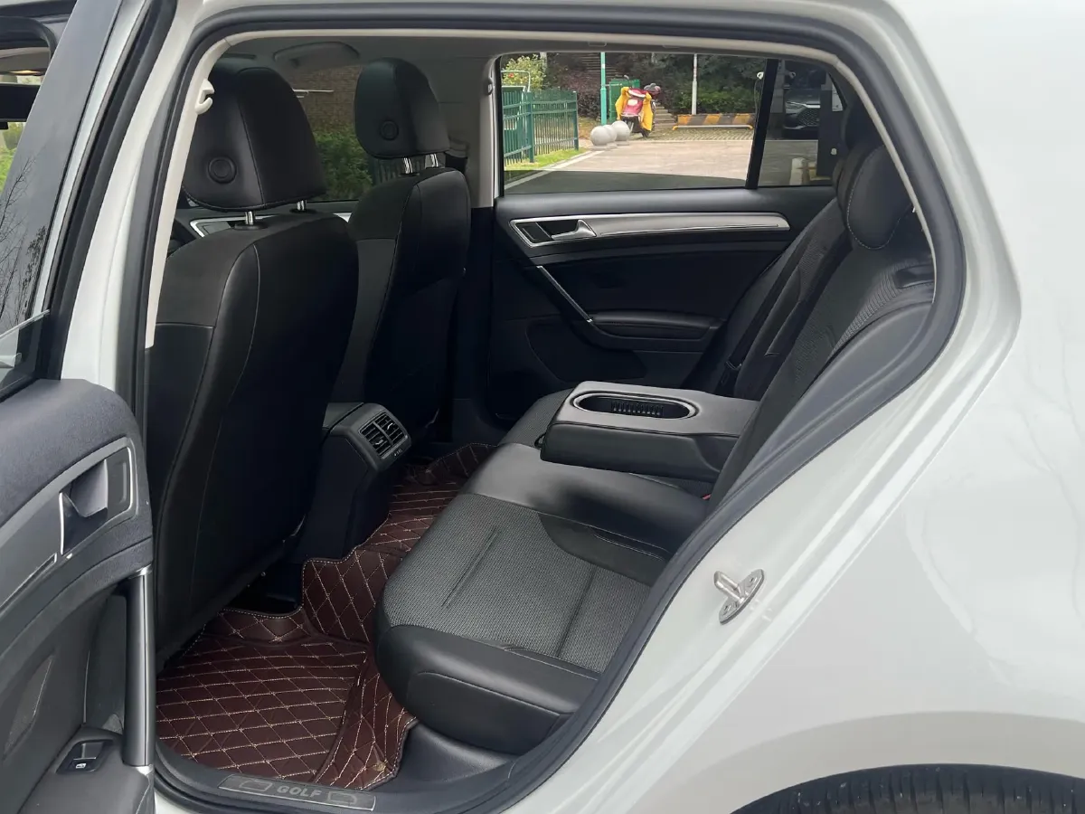 2018 Volkswagen Golf 1.4T 131HP L4 7DCT,autocango,china used car exporter,china ev exporter,chinese used car exporter,chinese used ev exporter