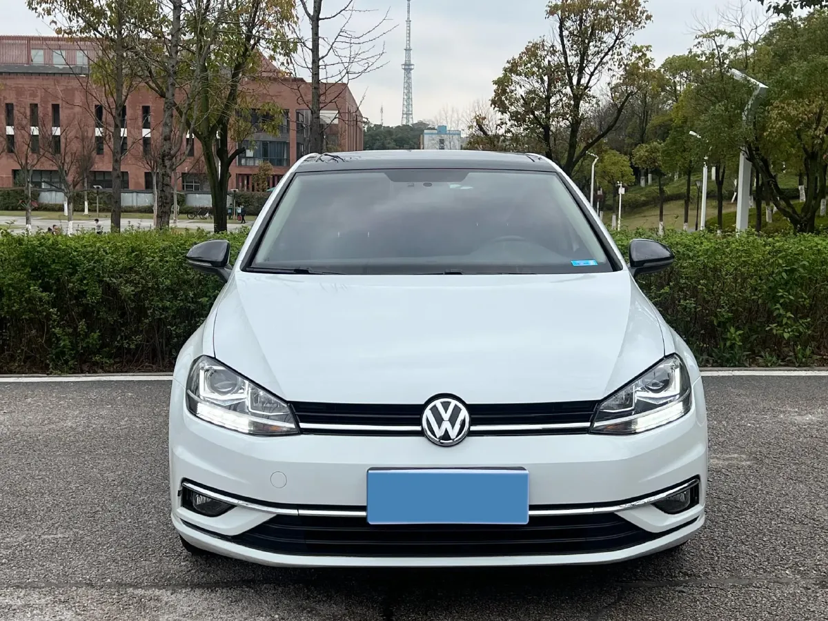 2018 Volkswagen Golf 1.4T 131HP L4 7DCT,autocango,china used car exporter,china ev exporter,chinese used car exporter,chinese used ev exporter