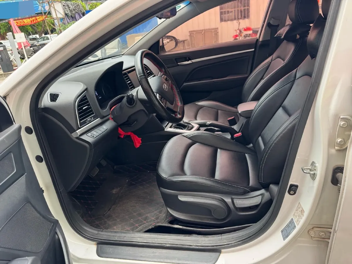 2016 Hyundai Elantra 1.6L 130HP L4 6AT,autocango,china used car exporter,china ev exporter,chinese used car exporter,chinese used ev exporter
