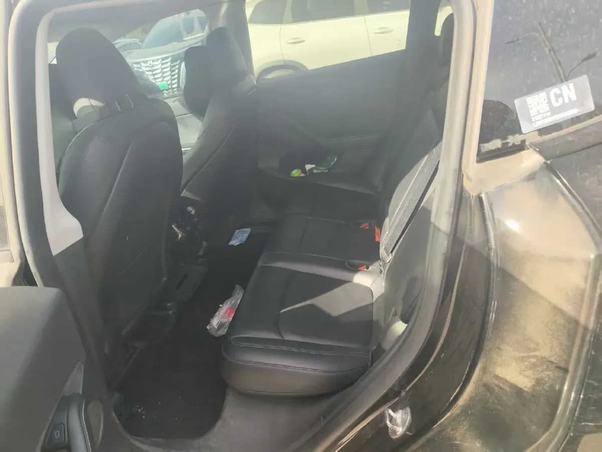 2022 Tesla Model Y BEV 60KWH,autocango,china used car exporter,china ev exporter,chinese used car exporter,chinese used ev exporter