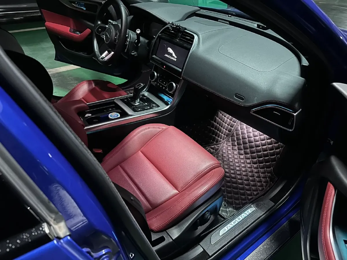 2020 Jaguar XEL 2.0T 200HP L4 8AT,autocango,china used car exporter,china ev exporter,chinese used car exporter,chinese used ev exporter