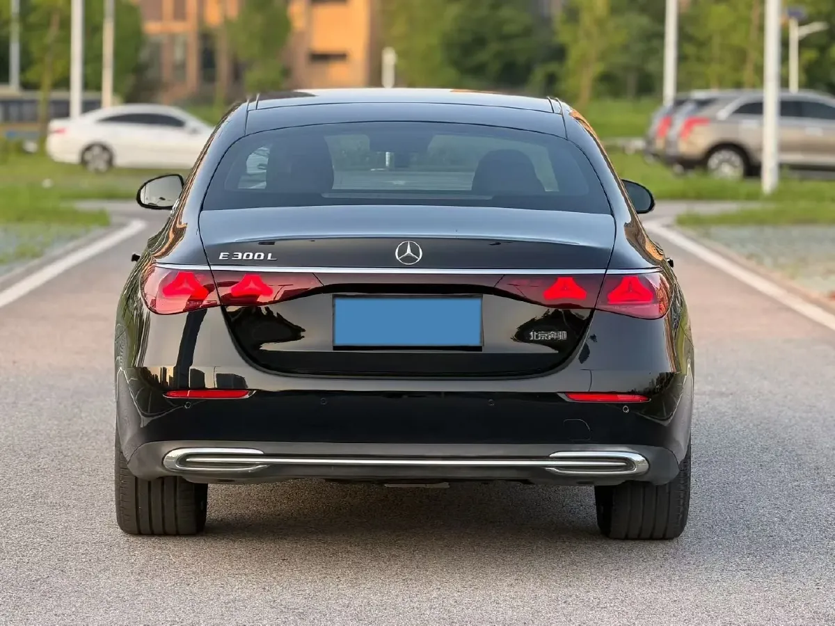 2026 Mercedes-Benz E Class 2.0T 258HP L4 9AT,autocango,china used car exporter,china ev exporter,chinese used car exporter,chinese used ev exporter