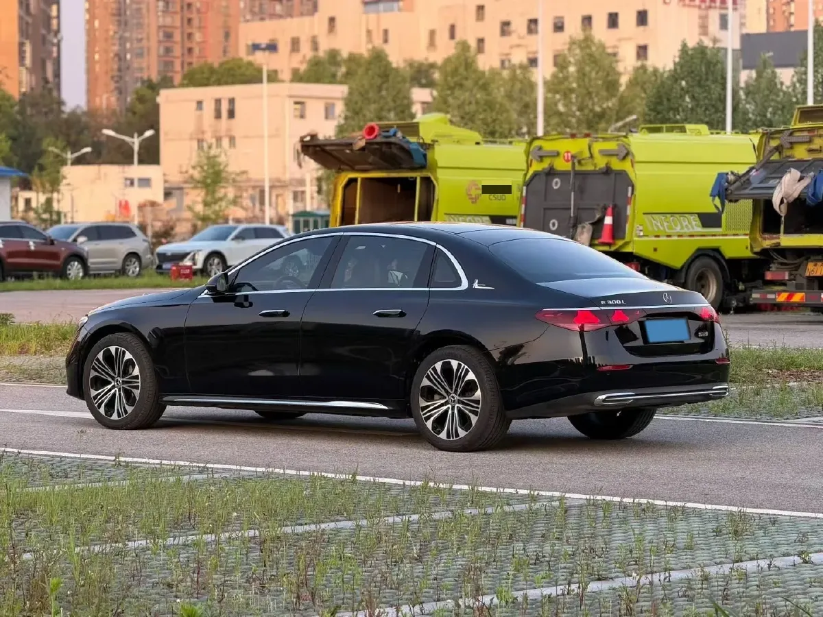 2026 Mercedes-Benz E Class 2.0T 258HP L4 9AT,autocango,china used car exporter,china ev exporter,chinese used car exporter,chinese used ev exporter