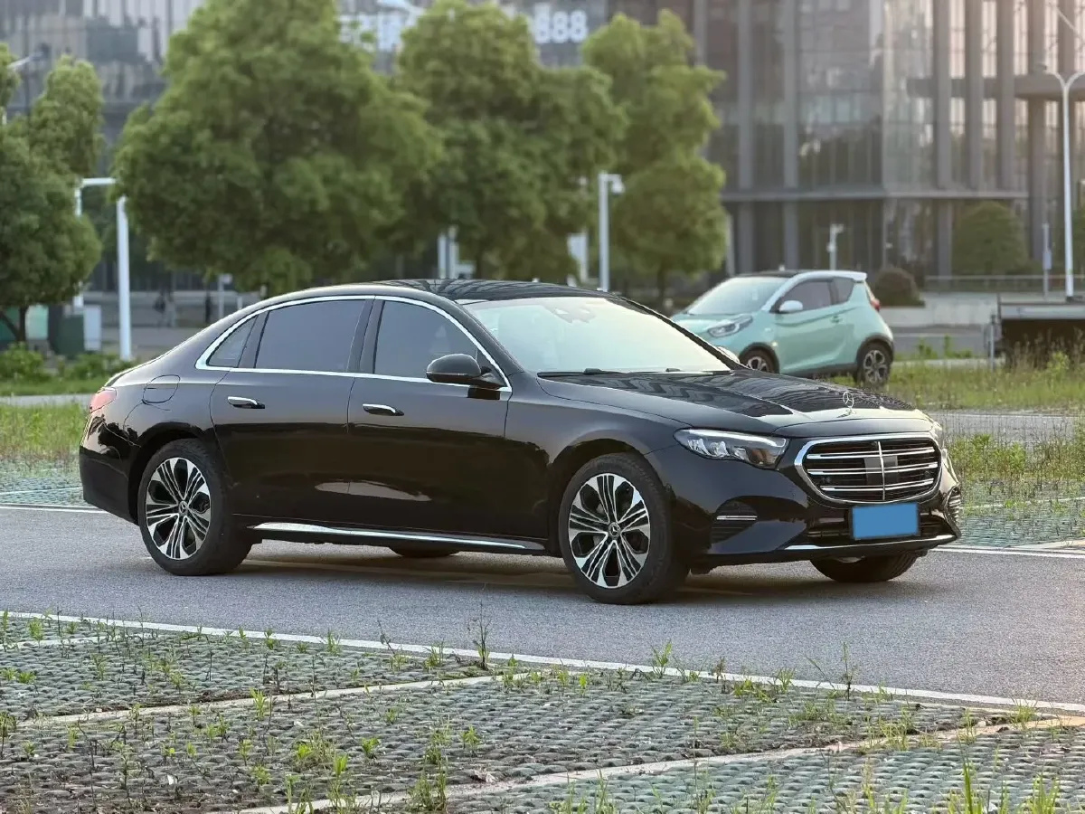 2026 Mercedes-Benz E Class 2.0T 258HP L4 9AT,autocango,china used car exporter,china ev exporter,chinese used car exporter,chinese used ev exporter