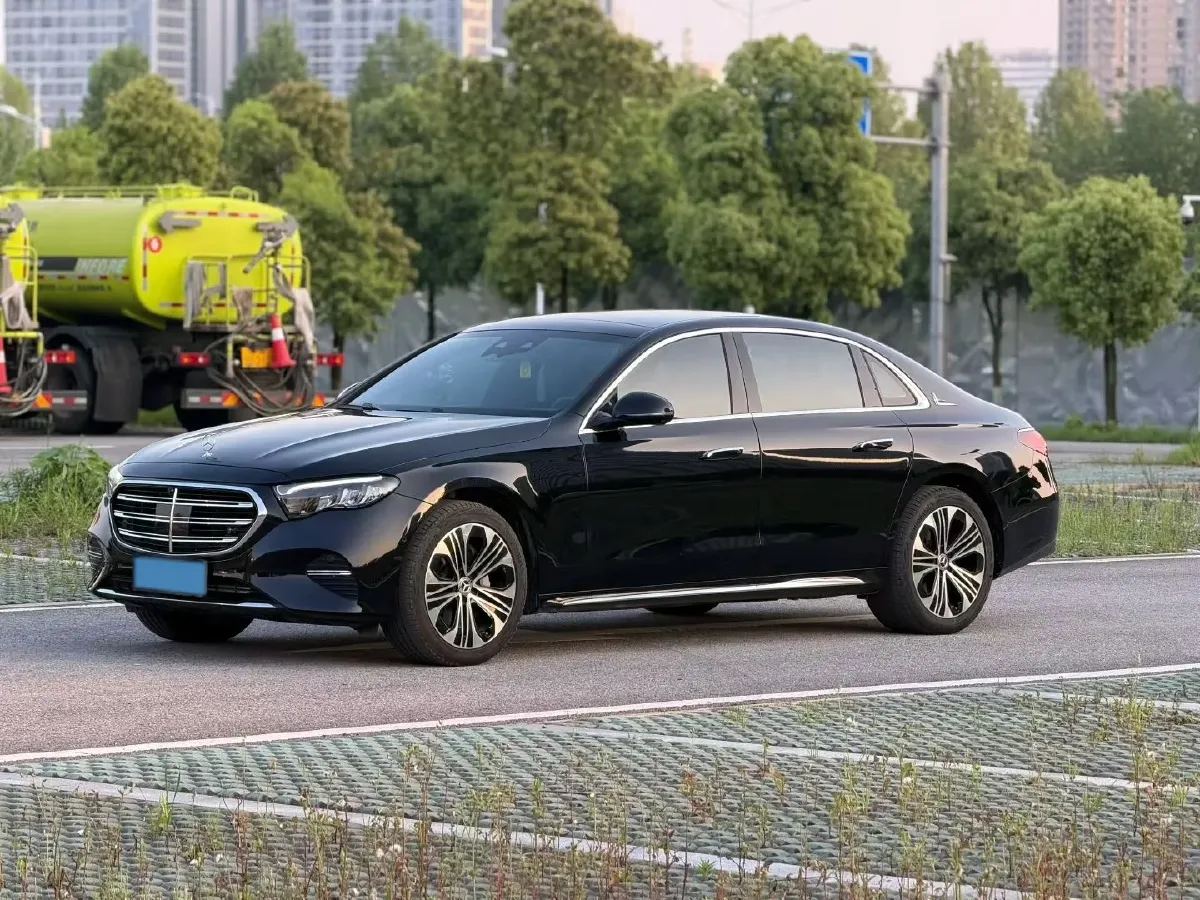 2026 Mercedes-Benz E Class 2.0T 258HP L4 9AT,autocango,china used car exporter,china ev exporter,chinese used car exporter,chinese used ev exporter