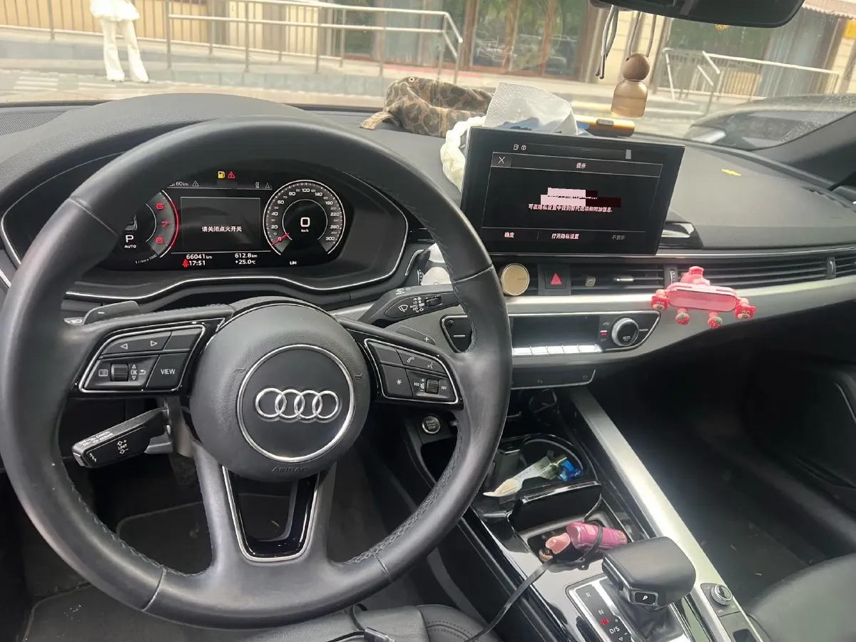 2019 Mercedes-Benz GLC Coupe 2.0T 211HP L4 9AT,autocango,china used car exporter,china ev exporter,chinese used car exporter,chinese used ev exporter