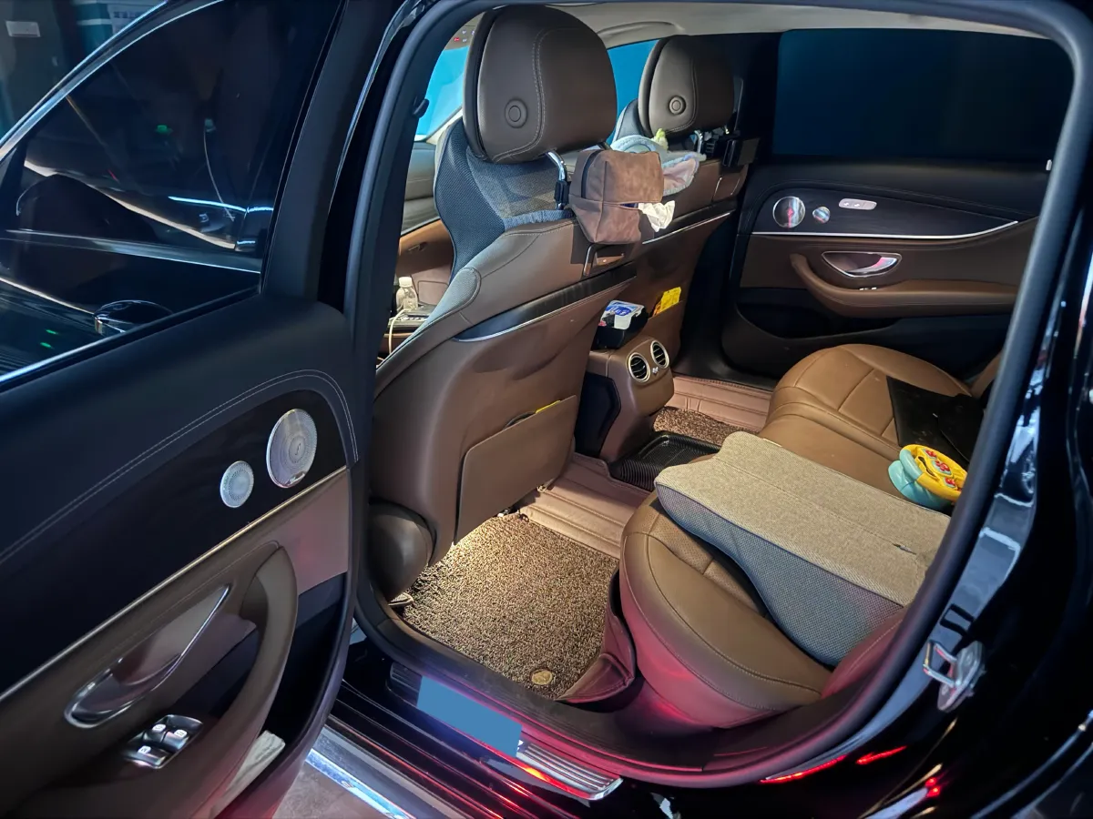 2020 Mercedes-Benz E Class 2.0T 258HP L4 9AT,autocango,china used car exporter,china ev exporter,chinese used car exporter,chinese used ev exporter